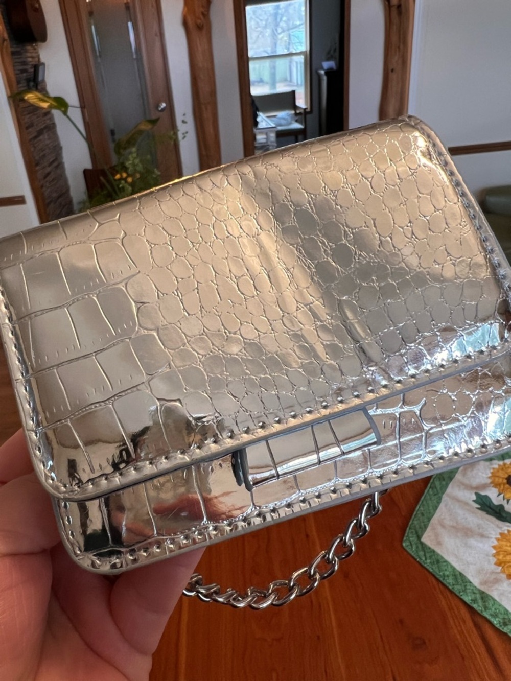 Mini Hand Bag - Picture 7 of 9